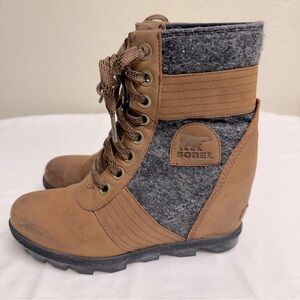Size 8 Sorel Joan of Arc boots, in great shape!